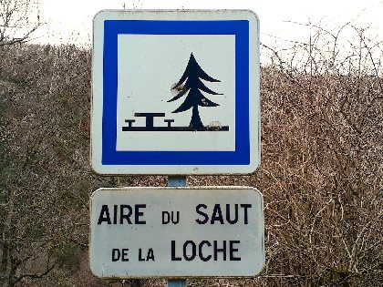 Aire de pique-nique du Saut de la Loche, Office de Tourisme Rougier d'Aveyron Sud