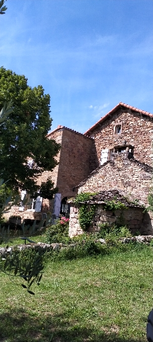 Stage de Jeûne - Randonnée - Espace bien-être & Réflexologie - Le Clos des Œillades