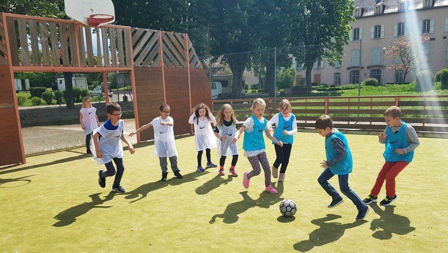 City Stade , https://www.midilibre.fr/2018/05/20/le-city-stade-du-parc-de-l-eveche-a-accueilli-une-initiation-au-football,4033188.php