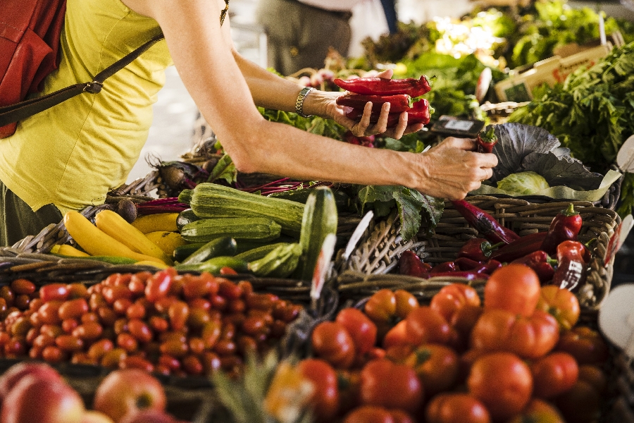 Marché à Lioujas