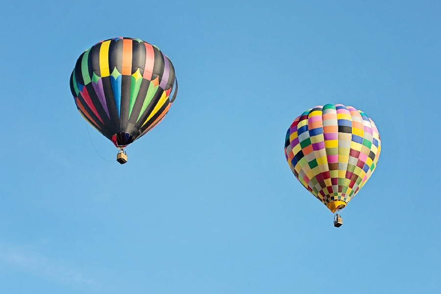 Autres vols - soir semaine et matin week-end Les Montgolfiades Causses & Larzac ©Image par Jill Wellington de Pixabay Autres vols - soir semaine et matin week-end Les Montgolfiades Causses & Larzac ©Image par Jill Wellington de Pixabay