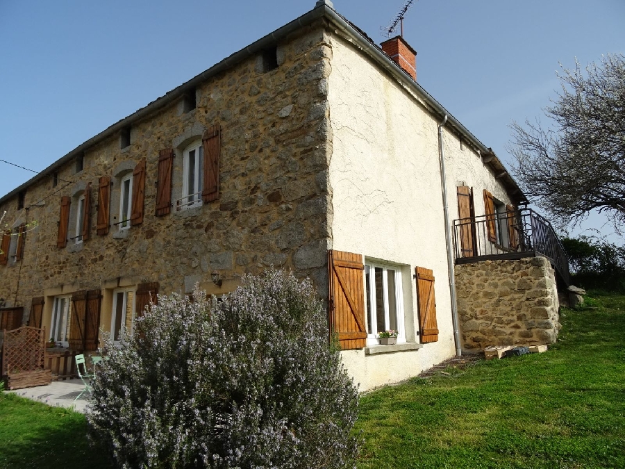 Gîte : le Petit Lac  France Occitanie Aveyron Saint-André-de-Najac 12270