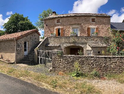 La Doucette, OFFICE DE TOURISME LARZAC VALLEES
