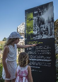 Exposition à ciel ouvert à Brommat, OFFICE DE TOURISME DU CANTON DE MUR DE BARREZ