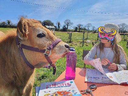 La petite ferme naturailes, OFFICE DE TOURISME DE PARELOUP LEVEZOU