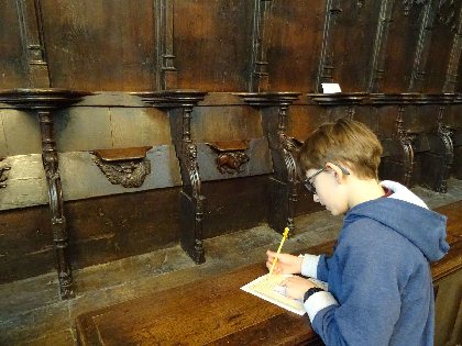 Jeu pour les familles : Mystère à la Chartreuse, 6-12 ans , OT Villefranche-Najac