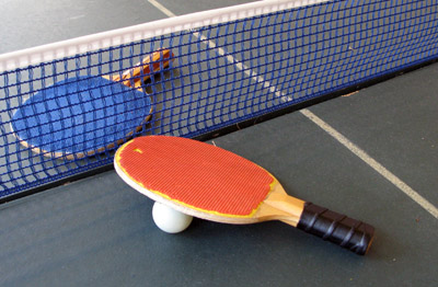 Matches de Championnat départemental de tennis de Table à Recoules-Prévinquières
