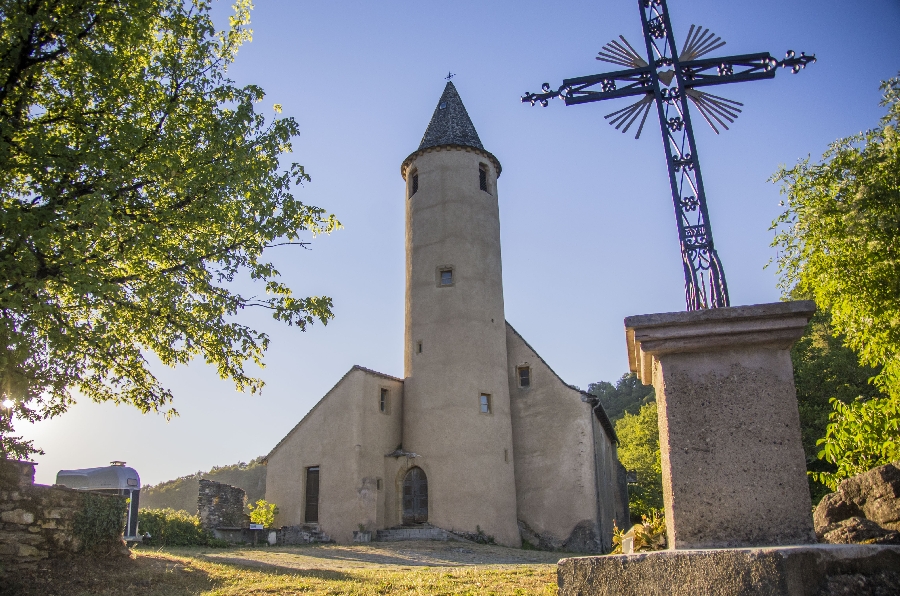 Circuit vélo par les chemins et routes autour de Rignac