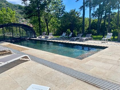 Domaine Le Vaxergues : Gite Ecolodge avec Spa, Domaine Le Vaxergues 