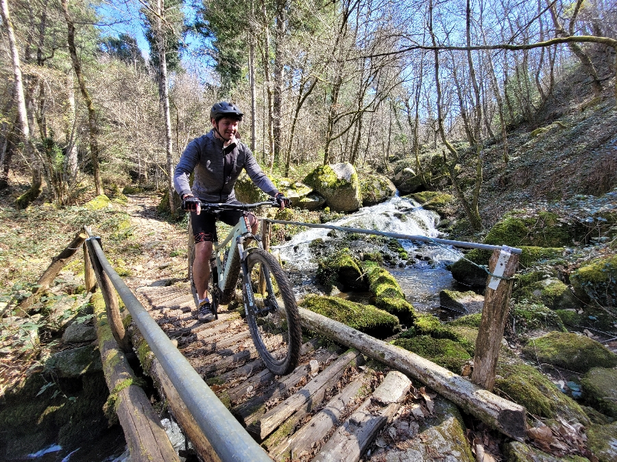 ASVOLT - Location VTT à assistance électrique