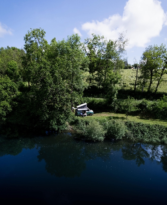 La van-life en Aveyron avec la petite vadrouille  France Occitanie Aveyron Villefranche-de-Rouergue 12200