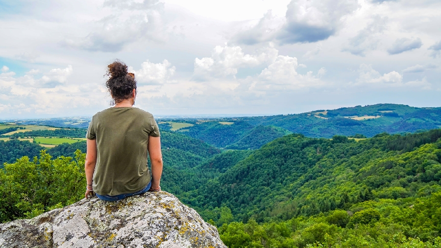 La van-life en Aveyron avec la petite vadrouille