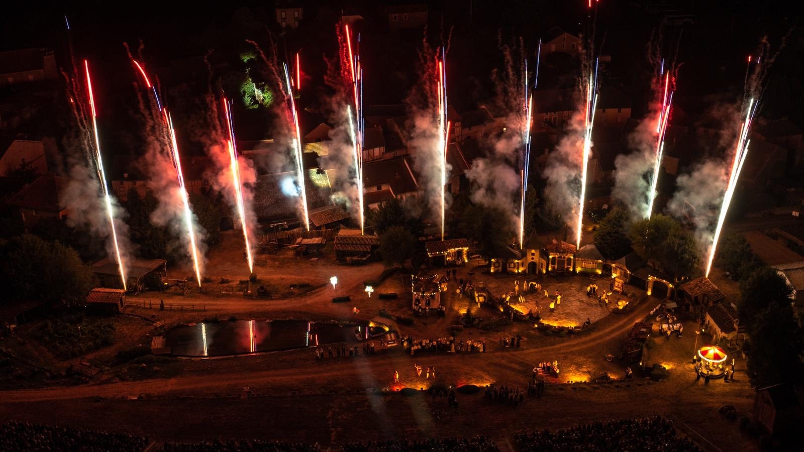 Spectacle son et lumière, Hier Un Village, Hier Un Village