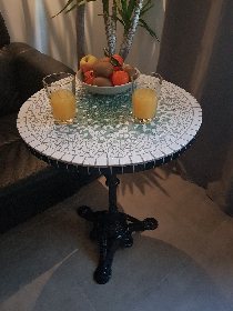 Table d'appoint, Atelier de mosaïste