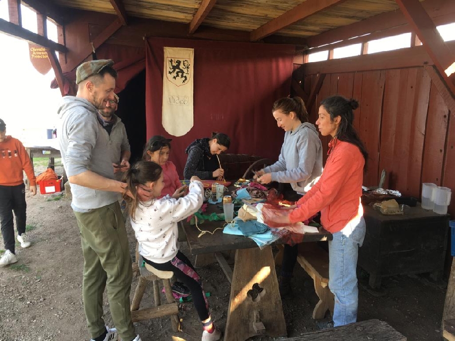 Journée coup de main au château de Calmont d'Olt