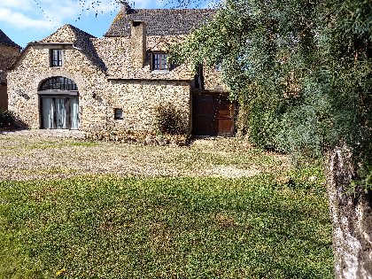 L'Oustalou, Le Cadravals