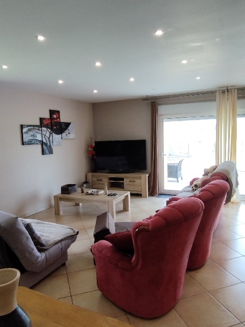 , macaine.vincent@gmail.com