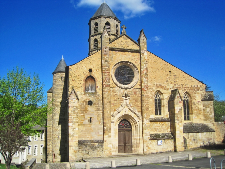 Suivez la guide, l'Eglise Notre-Dame d'Aubin