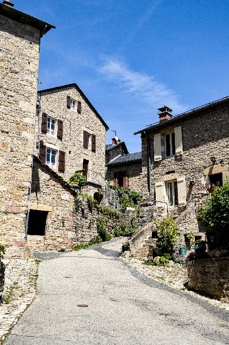 Visite guidée de la cité médiévale et du château de Sévérac ©Office de Tourisme des Causses à l'Aubrac