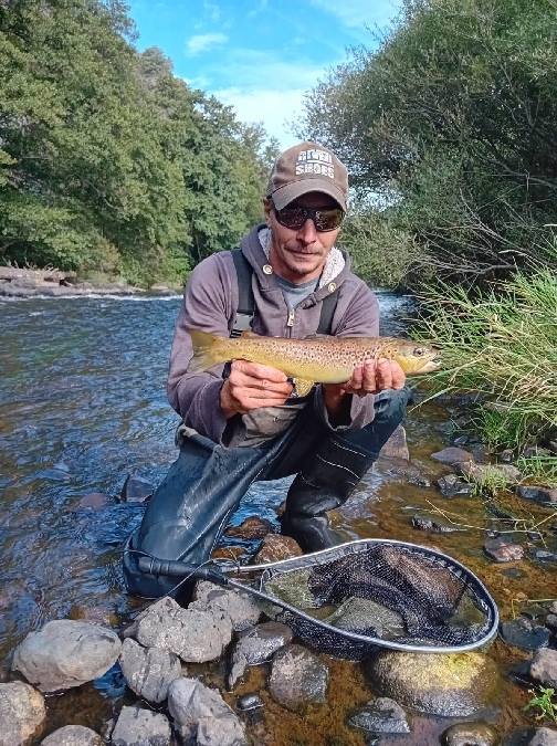 Pêche connexion, moniteur - guide de pêche